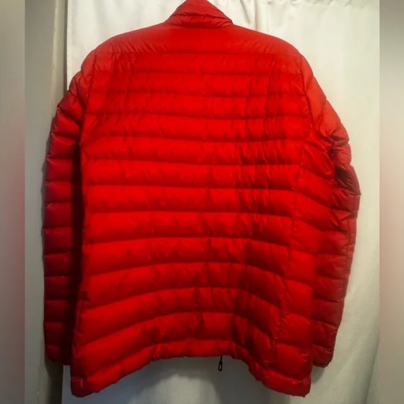 Patagonia Men's Red Puffer zip jacket Sweater - Men's size medium - Picture 2 of 6